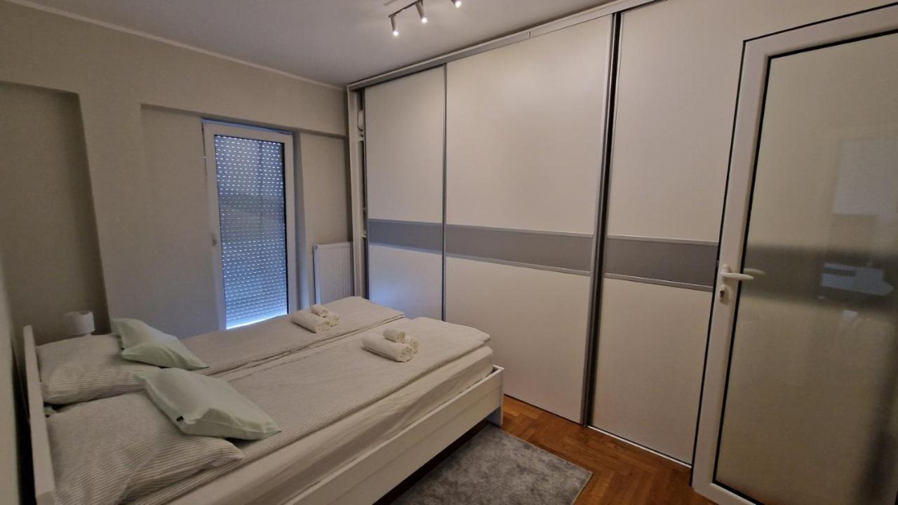 Lux Apartman Ava Kikinda Ngoại thất bức ảnh